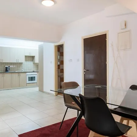 Homestay Private In Shared Flat *