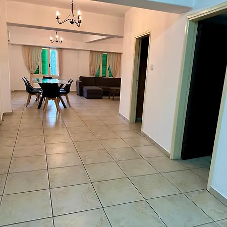 Private In Shared Flat Homestay