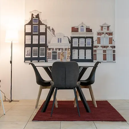 Privatunterkunft Private In Shared Flat