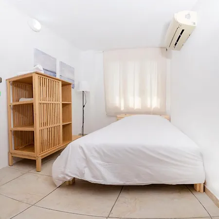 Private In Shared Flat Nicosia