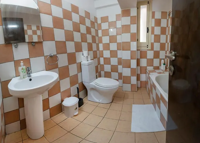 Private In Shared Flat * Nicosia