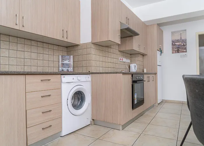 Accommodatie bij particulieren Private In Shared Flat Nicosia