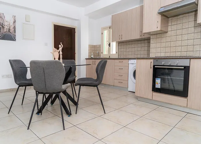 Private In Shared Flat منزل للإقامة