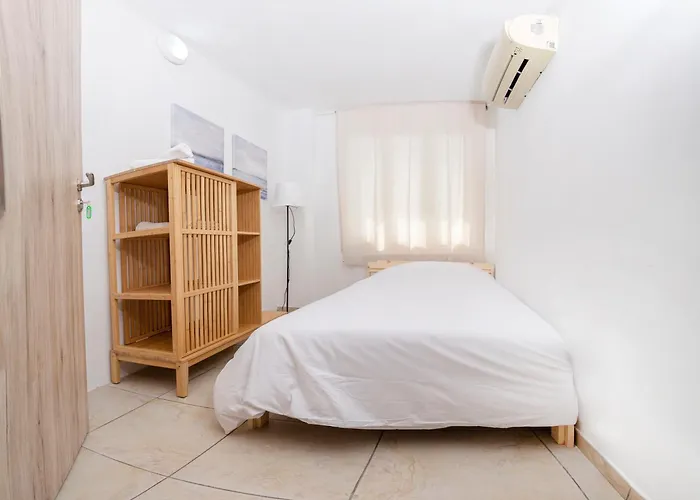 Private In Shared Flat نيقوسيا