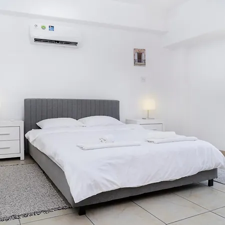 Private In Shared Flat