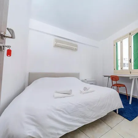 Private In Shared Flat *