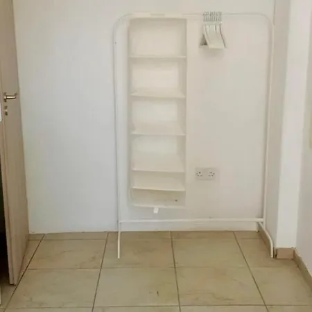 Проживание в семье Private In Shared Flat *